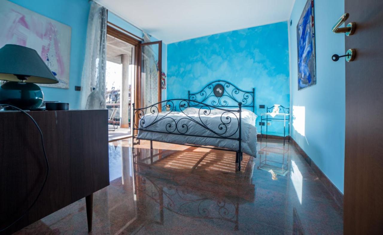 Villa Ivana Desenzano del Garda Exterior foto
